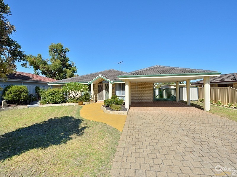 23 Peelwood Parade, Halls Head WA 6210