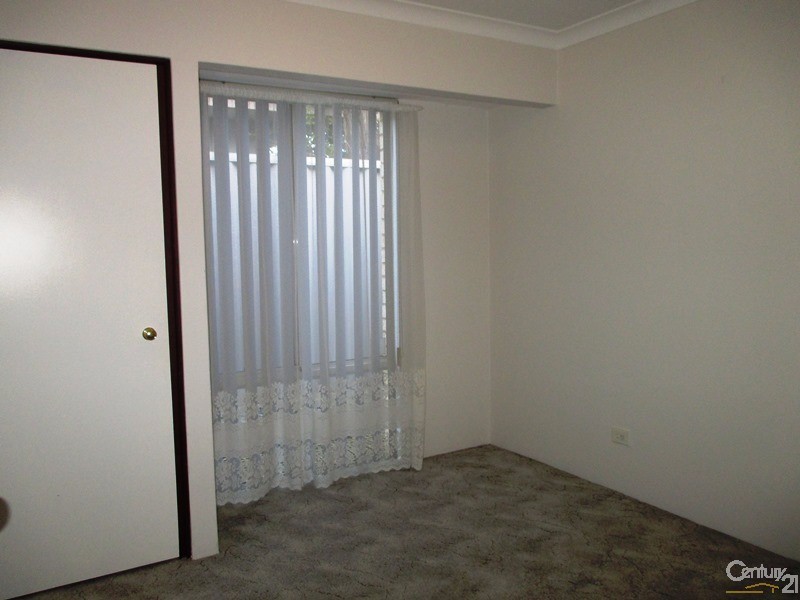 23 Peelwood Parade, Halls Head WA 6210