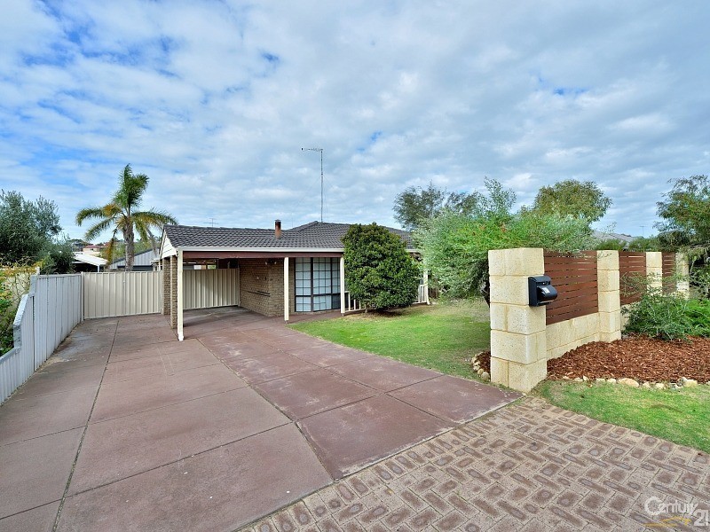 91 Peelwood Parade, Halls Head WA 6210