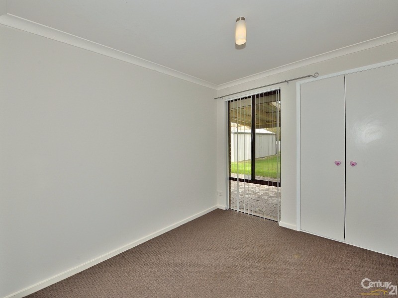 91 Peelwood Parade, Halls Head WA 6210