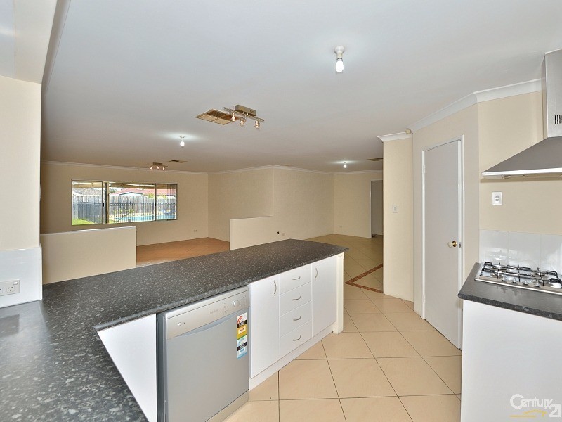 38 Glenelg Way, Meadow Springs WA 6210