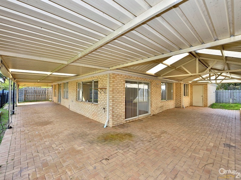 38 Glenelg Way, Meadow Springs WA 6210