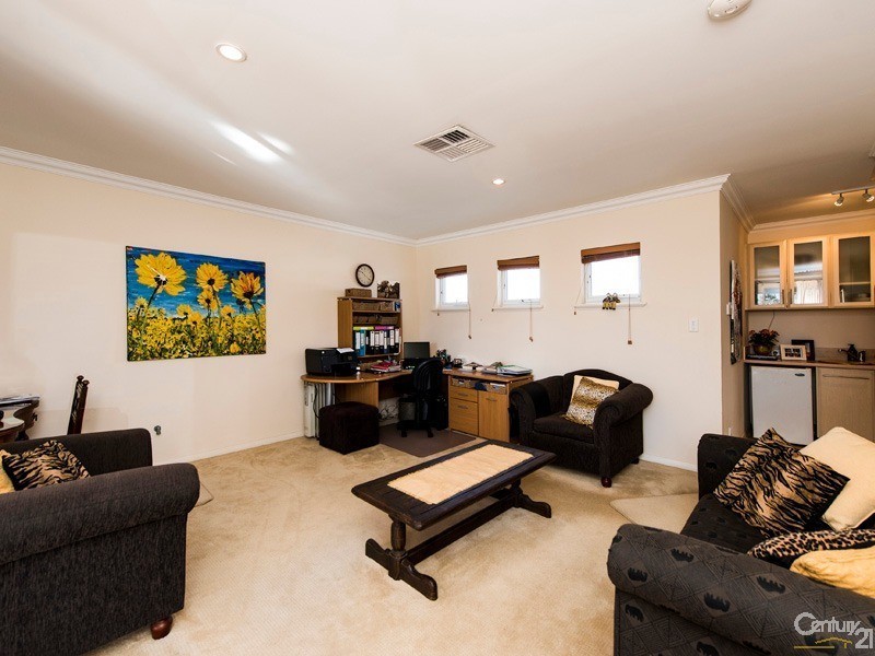 46 Marina Quay Drive, Erskine WA 6210