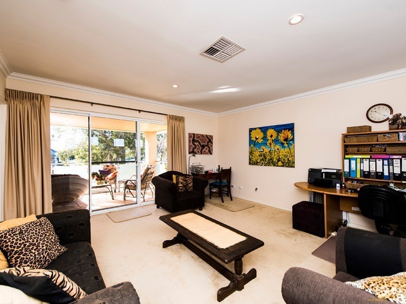 46 Marina Quay Drive, Erskine WA 6210