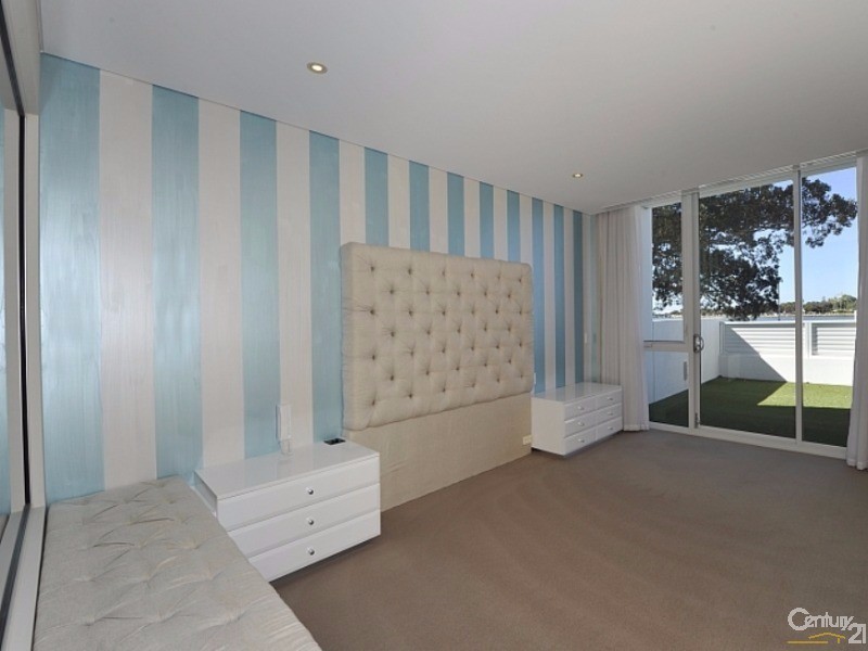 101/5 Marco Polo Drive, Mandurah WA 6210