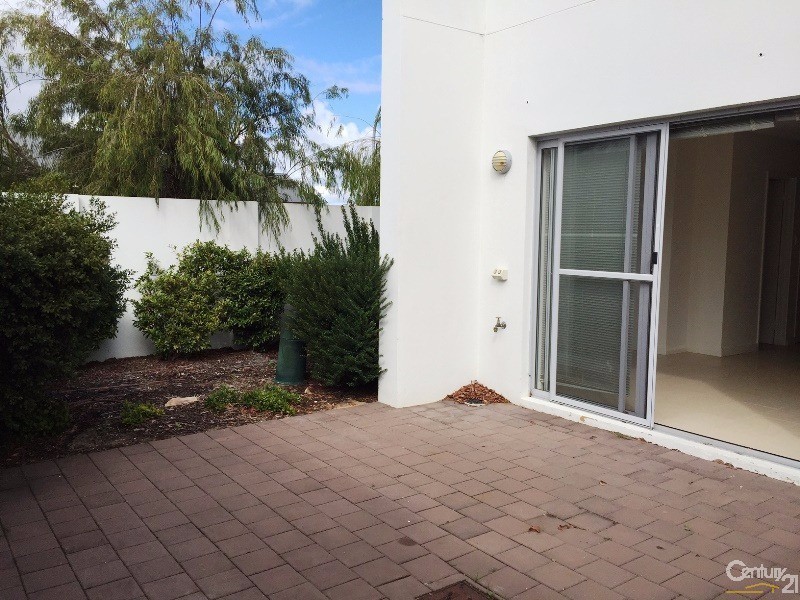 1/22 Butcherbird Loop, Erskine WA 6210