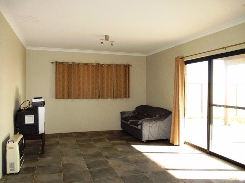 1 Cingalee Drive, Madora Bay WA 6210