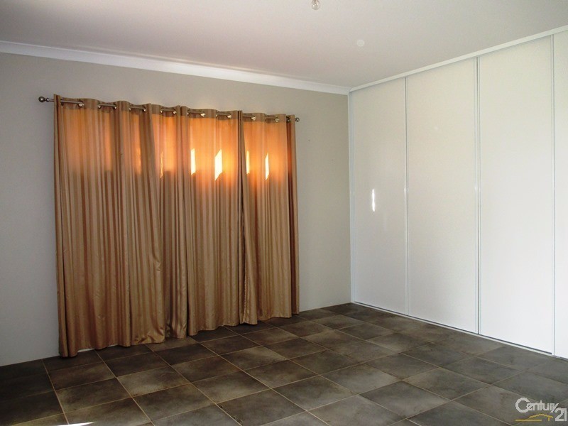1 Cingalee Drive, Madora Bay WA 6210