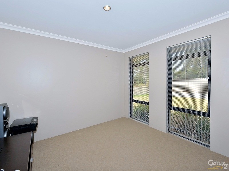 1 Jiri Lane, Wannanup WA 6210