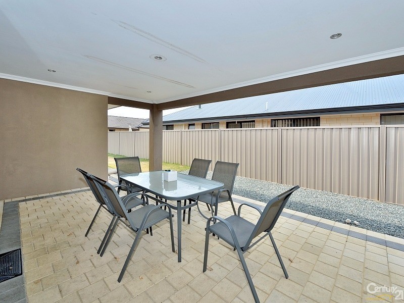 1 Jiri Lane, Wannanup WA 6210