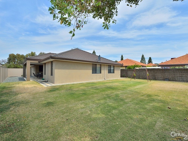 1 Jiri Lane, Wannanup WA 6210