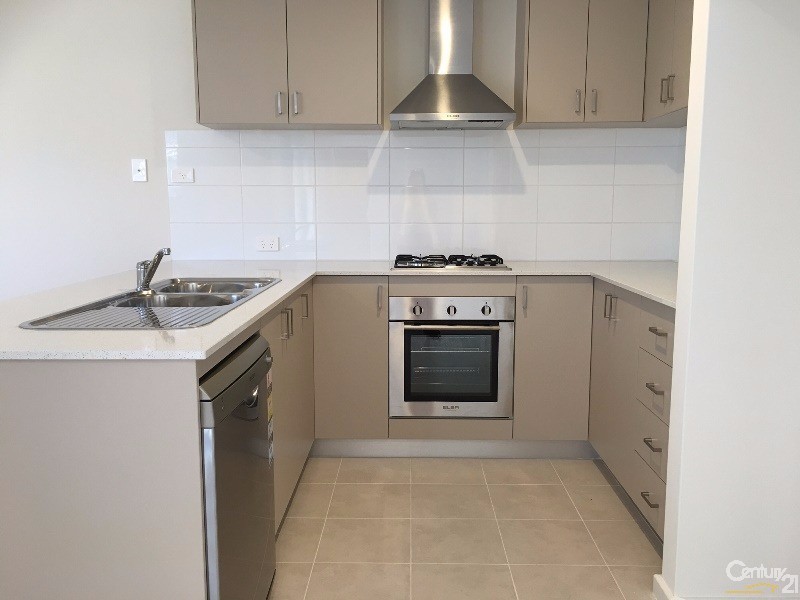 11 Tamarind Lane, Halls Head WA 6210