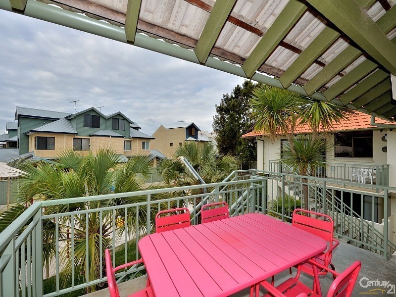 71/130 Mandurah Terrace, Mandurah WA 6210