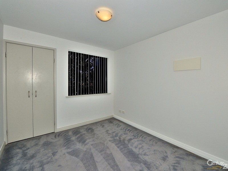 40/206 Mary Street, Halls Head WA 6210