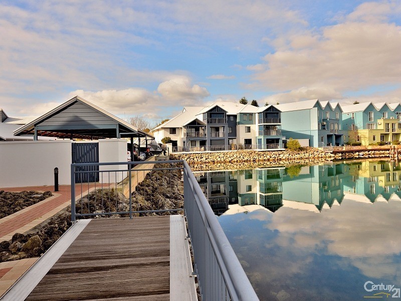 40/206 Mary Street, Halls Head WA 6210