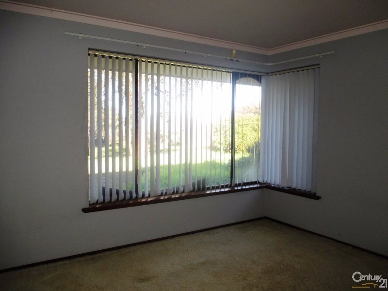 300 Lakes Road, Greenfields WA 6210