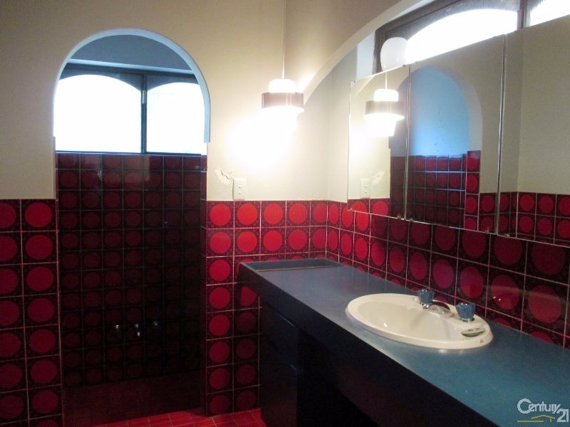 300 Lakes Road, Greenfields WA 6210