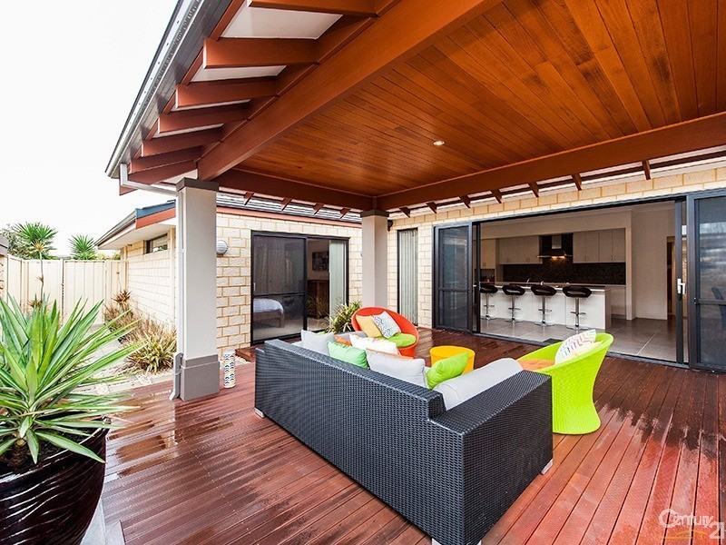 17 Jasper Way, Lakelands WA 6180