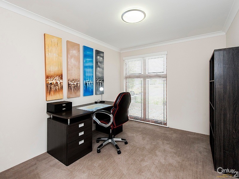 17 Jasper Way, Lakelands WA 6180