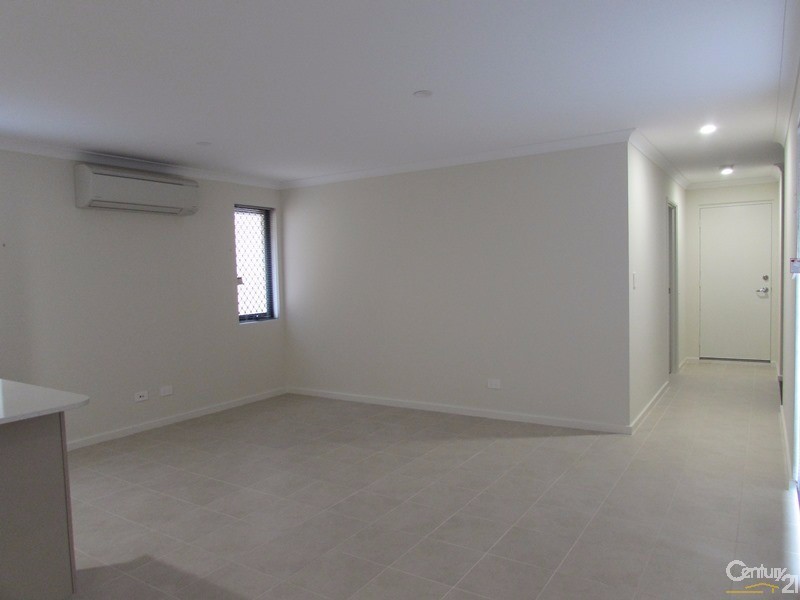 21 Tamarind Lane, Halls Head WA 6210