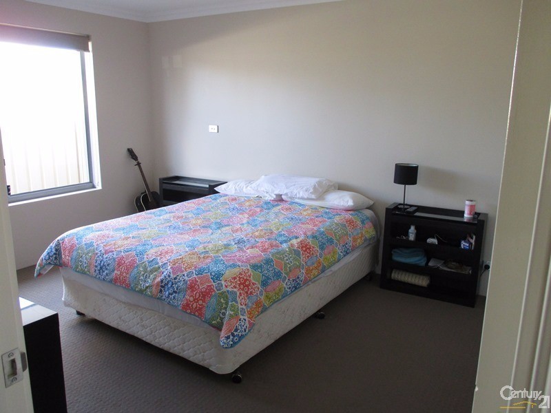 31 Princeton Drive, Wannanup WA 6210