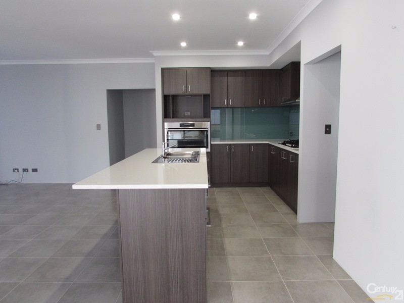 159 Pebble Beach Boulevard, Meadow Springs WA 6210