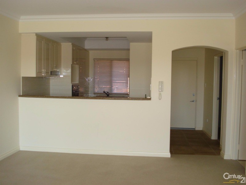 33/37 Dolphin Drive, Mandurah WA 6210