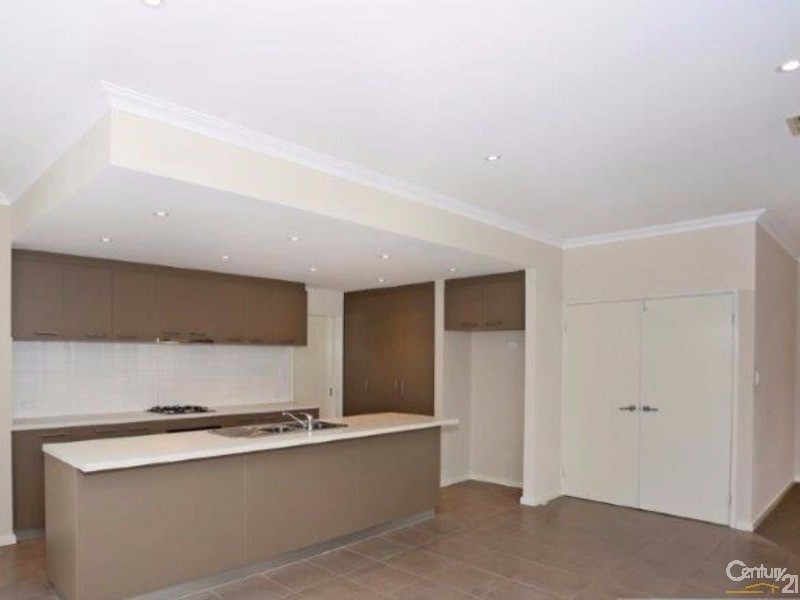 23 Stevenson Street, Dudley Park WA 6210