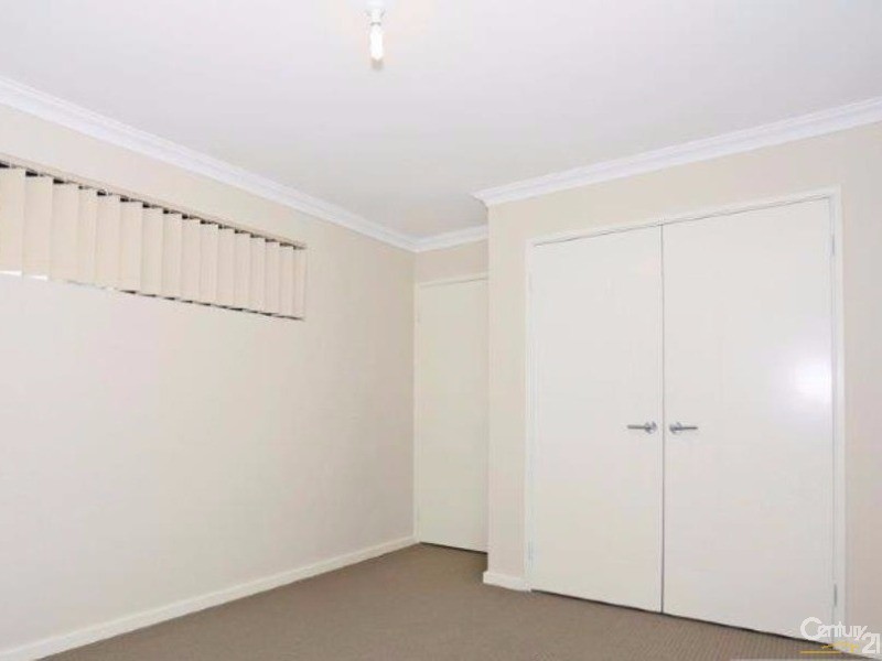 23 Stevenson Street, Dudley Park WA 6210