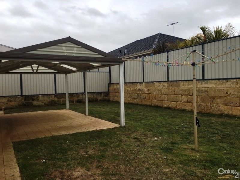 44  Camden Way, Meadow Springs WA 6210