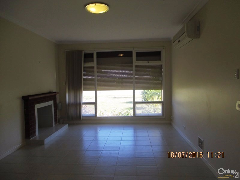 5 Hickman Road, Silver Sands WA 6210