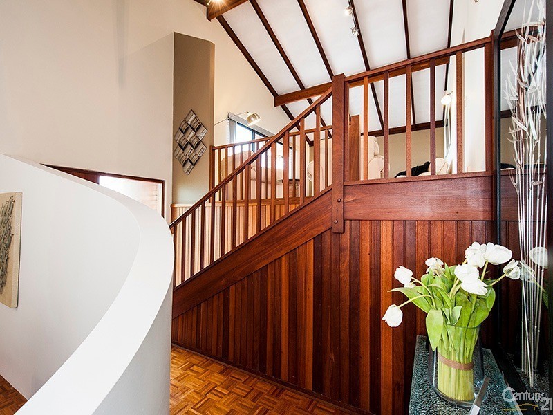 7 Barkley Place, Halls Head WA 6210