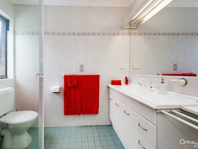 7 Barkley Place, Halls Head WA 6210