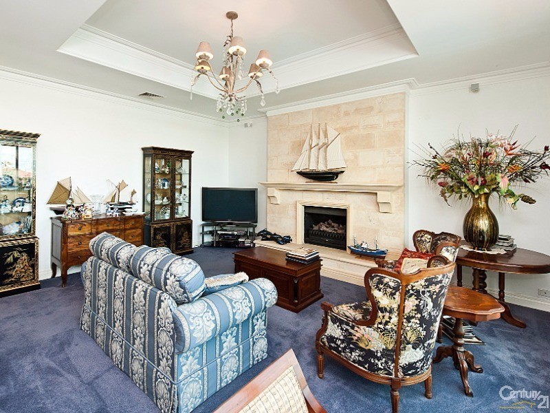 9 Cambria Island Retreat, Halls Head WA 6210