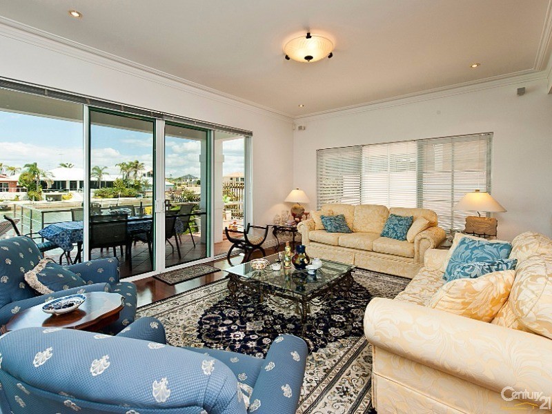 9 Cambria Island Retreat, Halls Head WA 6210