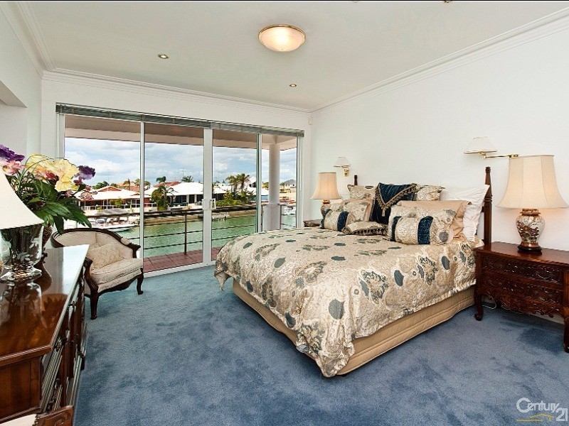 9 Cambria Island Retreat, Halls Head WA 6210