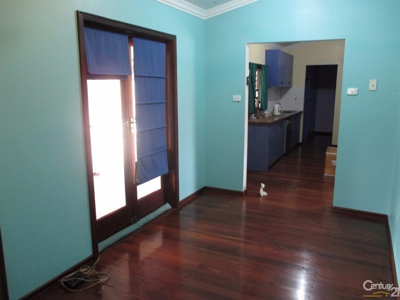 32 Cooper Street, Mandurah WA 6210