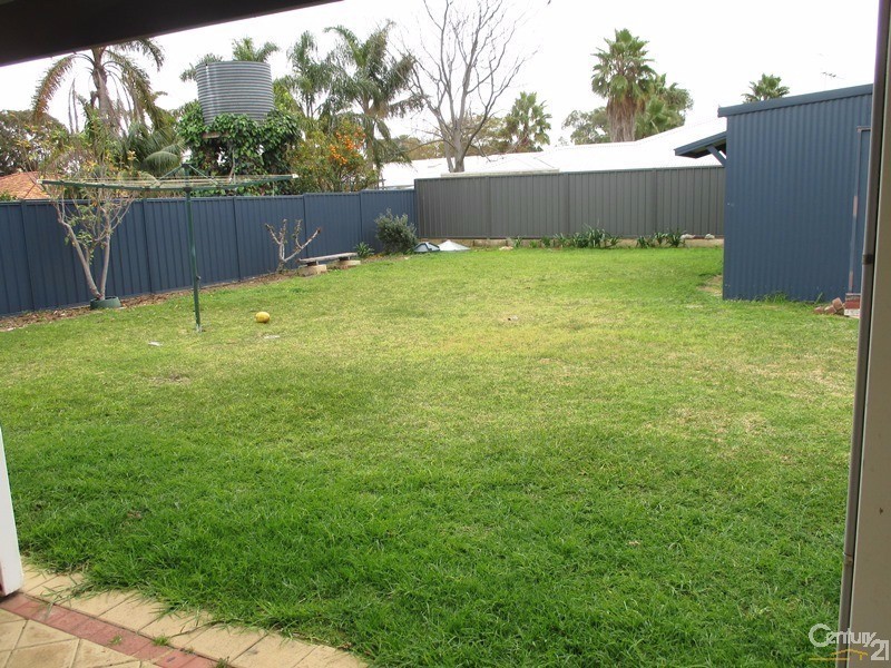 32 Cooper Street, Mandurah WA 6210