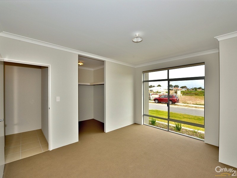 41 Lavinia Crescent, Secret Harbour WA 6173