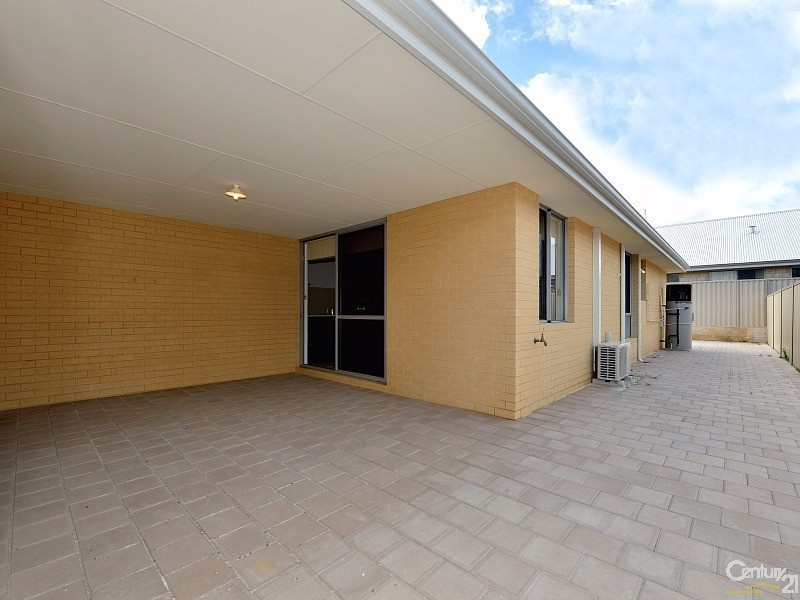 41 Lavinia Crescent, Secret Harbour WA 6173