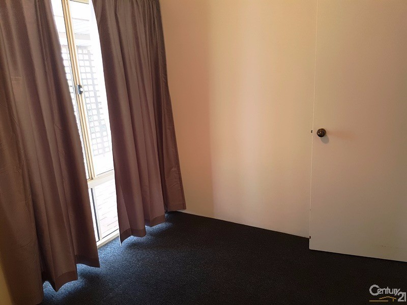 10 Olympus Rise, Greenfields WA 6210