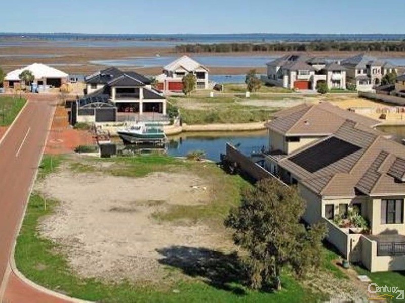 1 Twilight Court, Dudley Park WA 6210