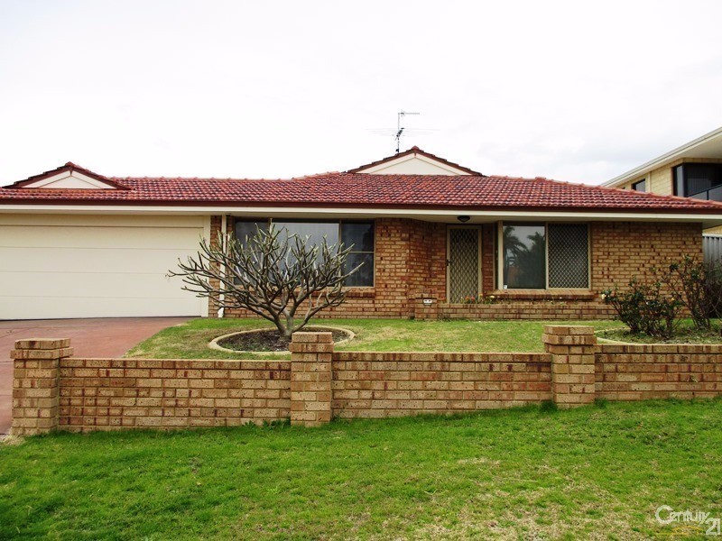 15 Jacana Way, Halls Head WA 6210