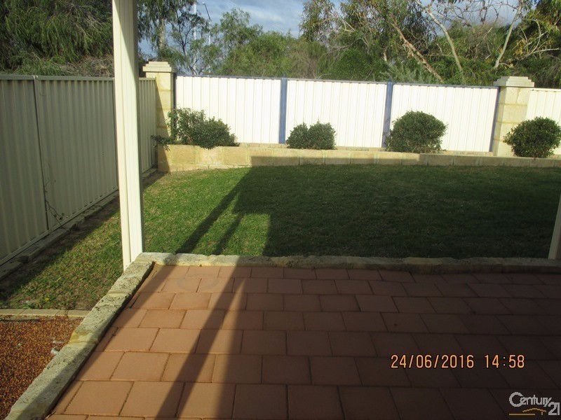 5 Peppertree Drive, Wannanup WA 6210