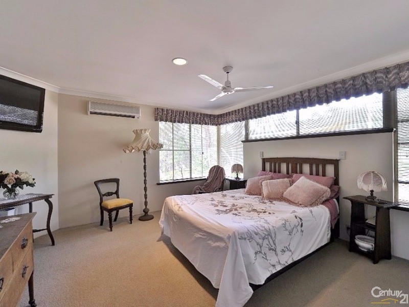 131 Mulga Drive, Parklands WA 6180