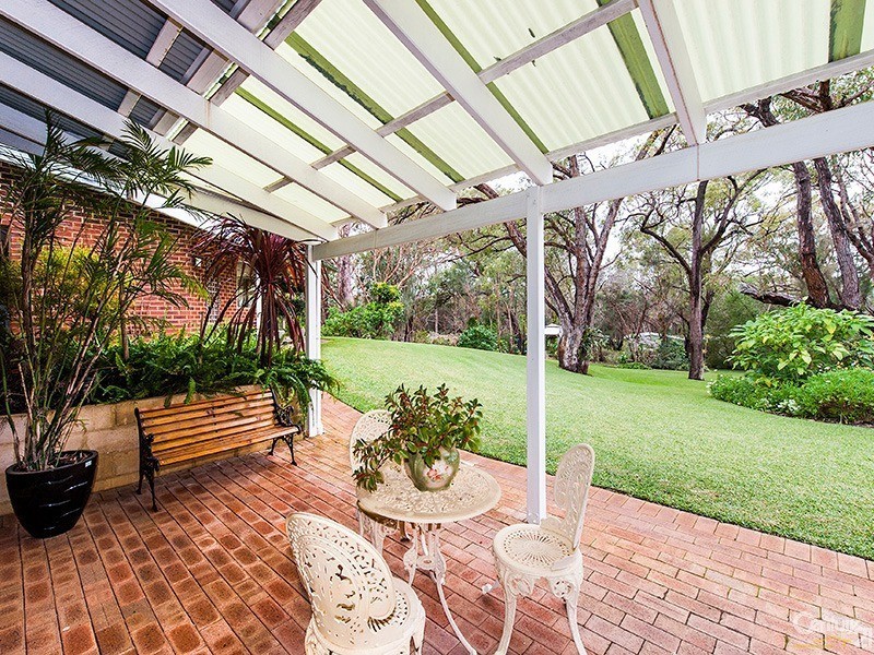 131 Mulga Drive, Parklands WA 6180
