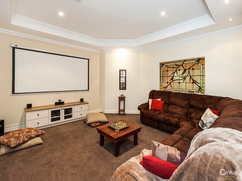 60 Marlee Road, Parklands WA 6180
