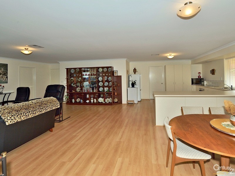 10 Bencubbin Street, Dawesville WA 6211