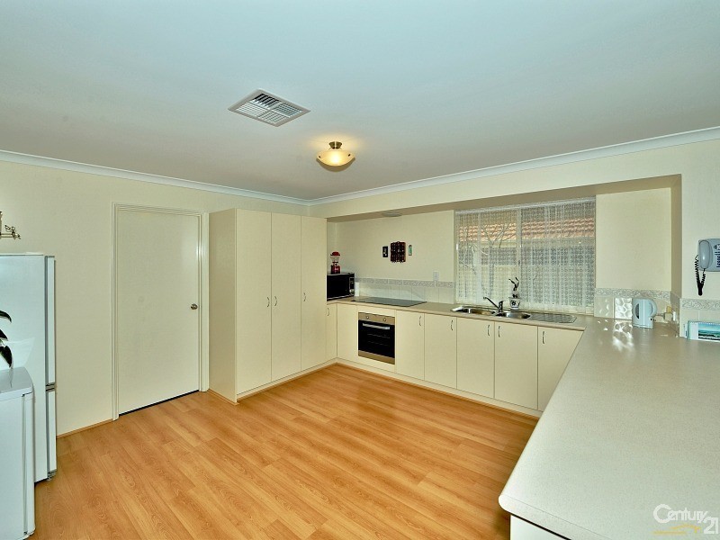 10 Bencubbin Street, Dawesville WA 6211