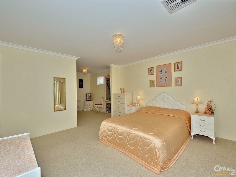 10 Bencubbin Street, Dawesville WA 6211